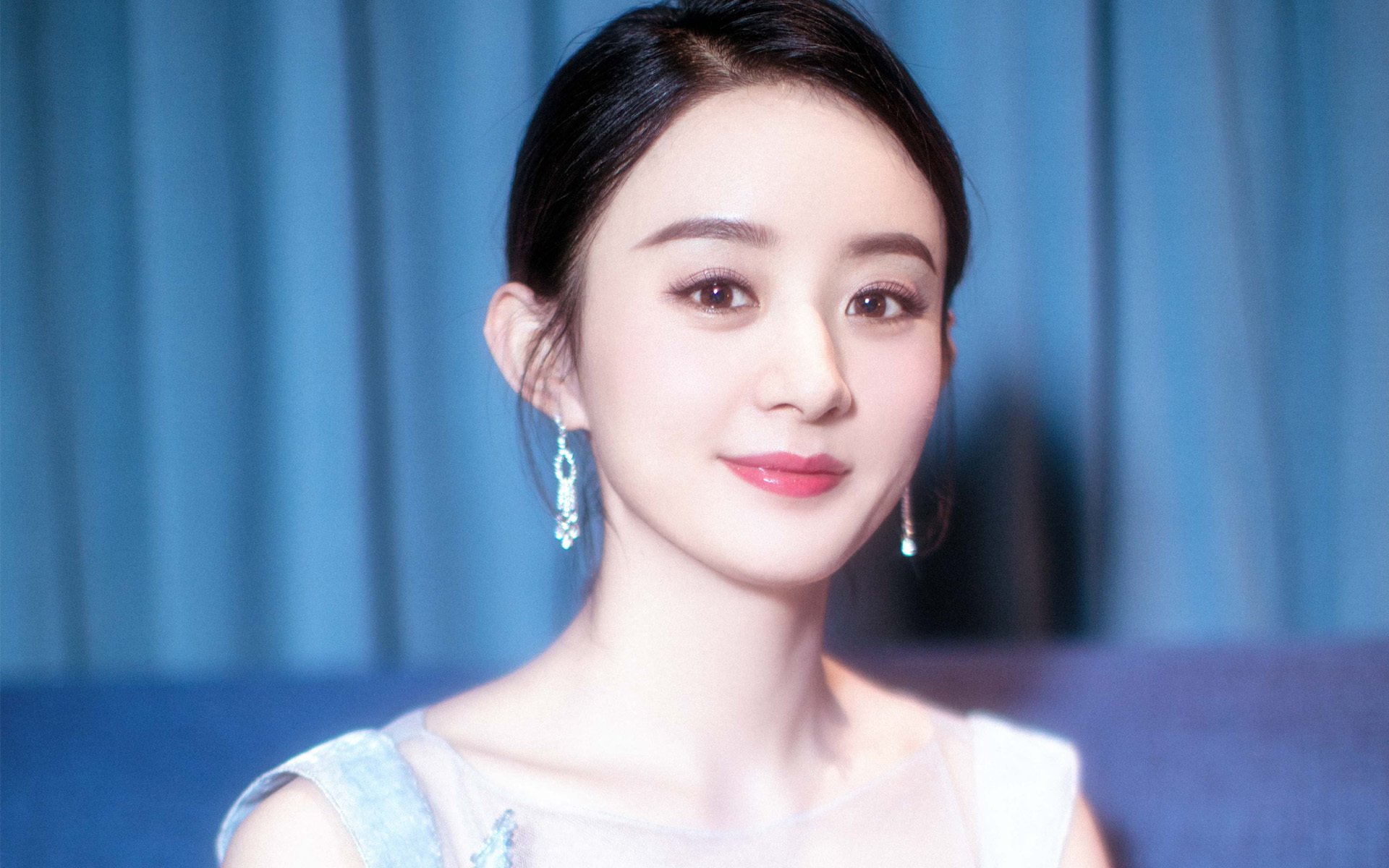 _篮网全队发力,继续领跑联盟_,篮网队伍